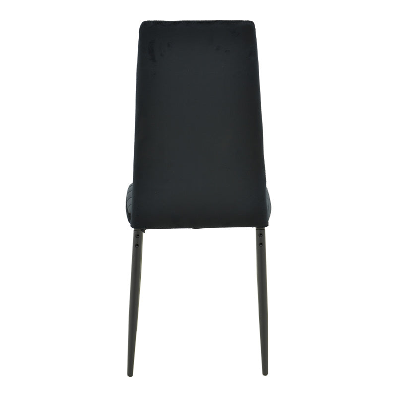 Модерен трпезариски лоунџ стол Chair West обложен со софистицирано меко црно кадифе, поддржан со цврсти засилени метални ногарки во мат црна боја